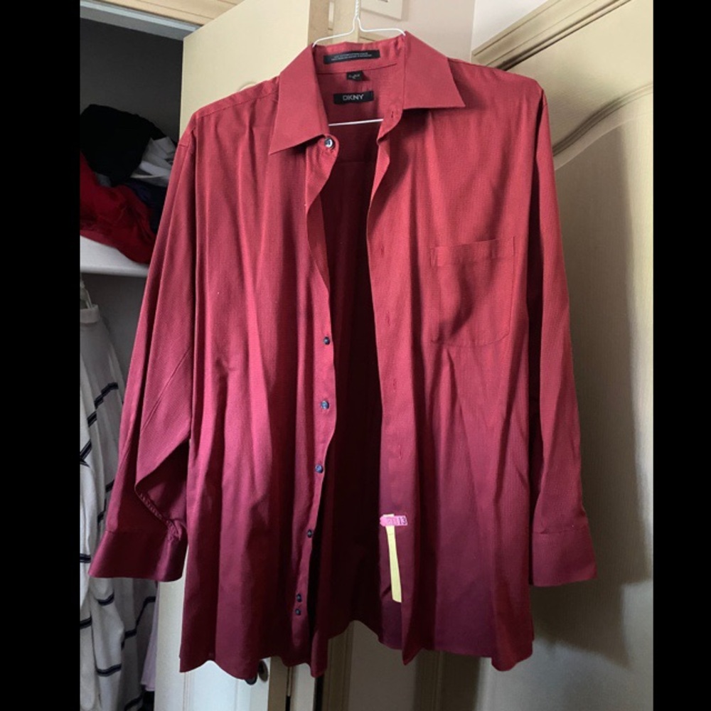 DKNY BUTTON DOWN